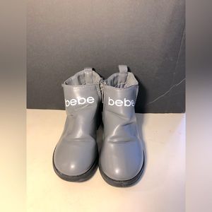 BeBe Chelsea Girls Toddler Ankle Boots Gray size 10
